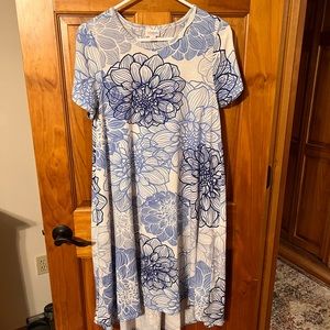 Lularoe Carley dress